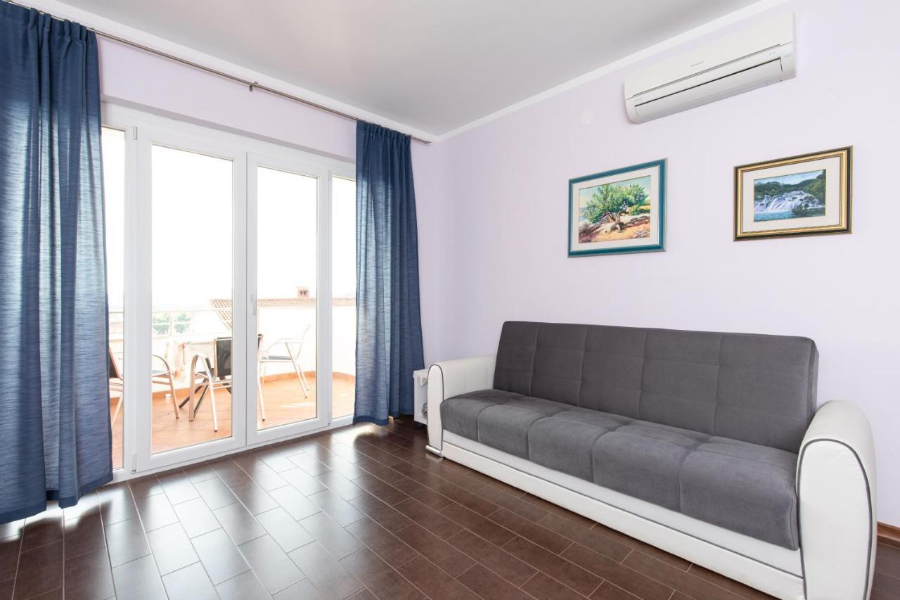 Apartments Bella Vista Krk Town Dış mekan fotoğraf