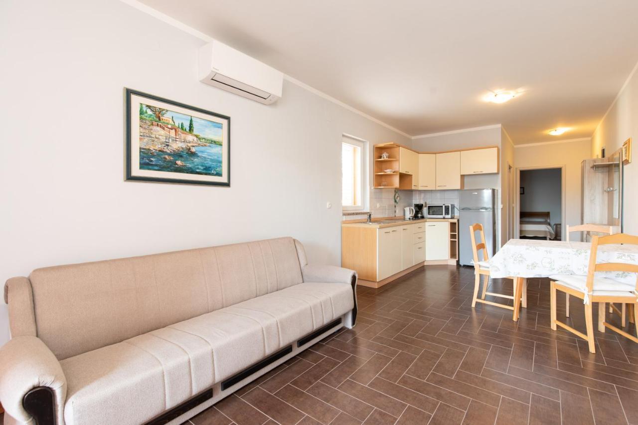 Apartments Bella Vista Krk Town Dış mekan fotoğraf