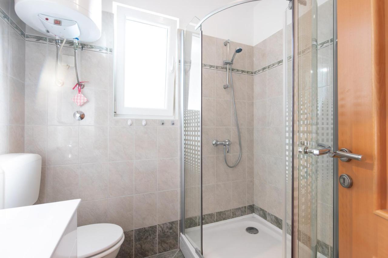 Apartments Bella Vista Krk Town Dış mekan fotoğraf