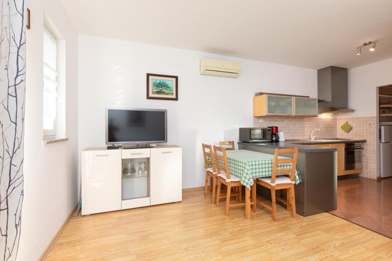 Apartments Bella Vista Krk Town Dış mekan fotoğraf